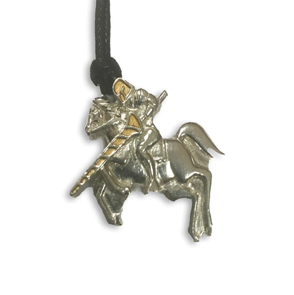 KNIGHT NECKLACE